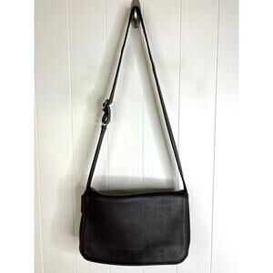 Vintage Coach Flap Cross Body/Messenger Brown Pebbled Leather Style B7E-4928